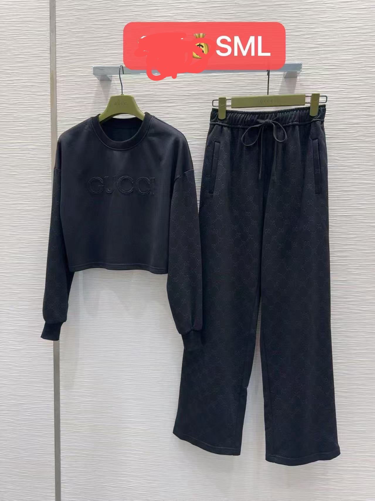Sét GG thể thao quần suông áo ngắn trẻ trung Màu Kem 7456