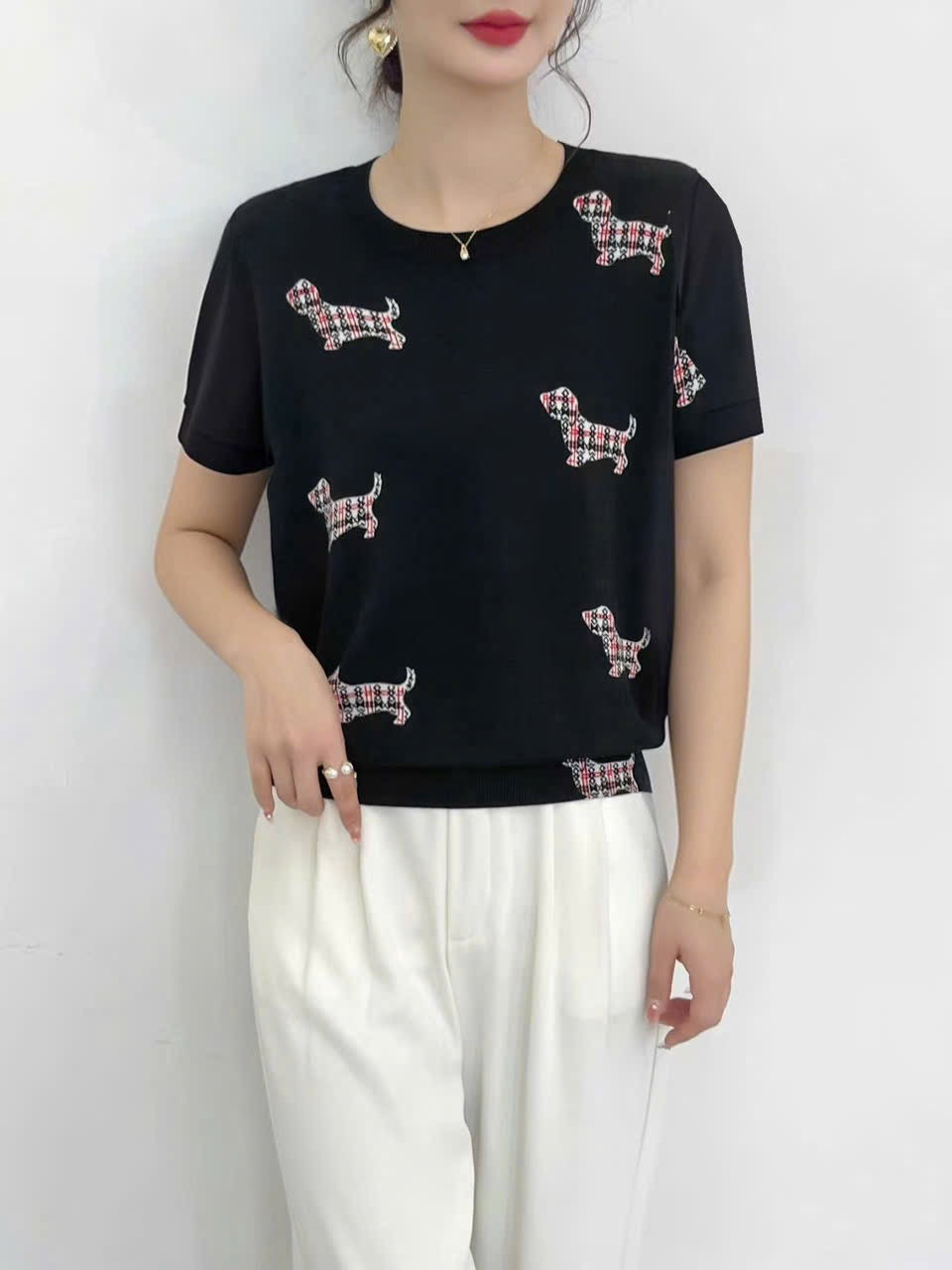 Áo Montoghi mềm mát mịn hoạ tiết chó 6795