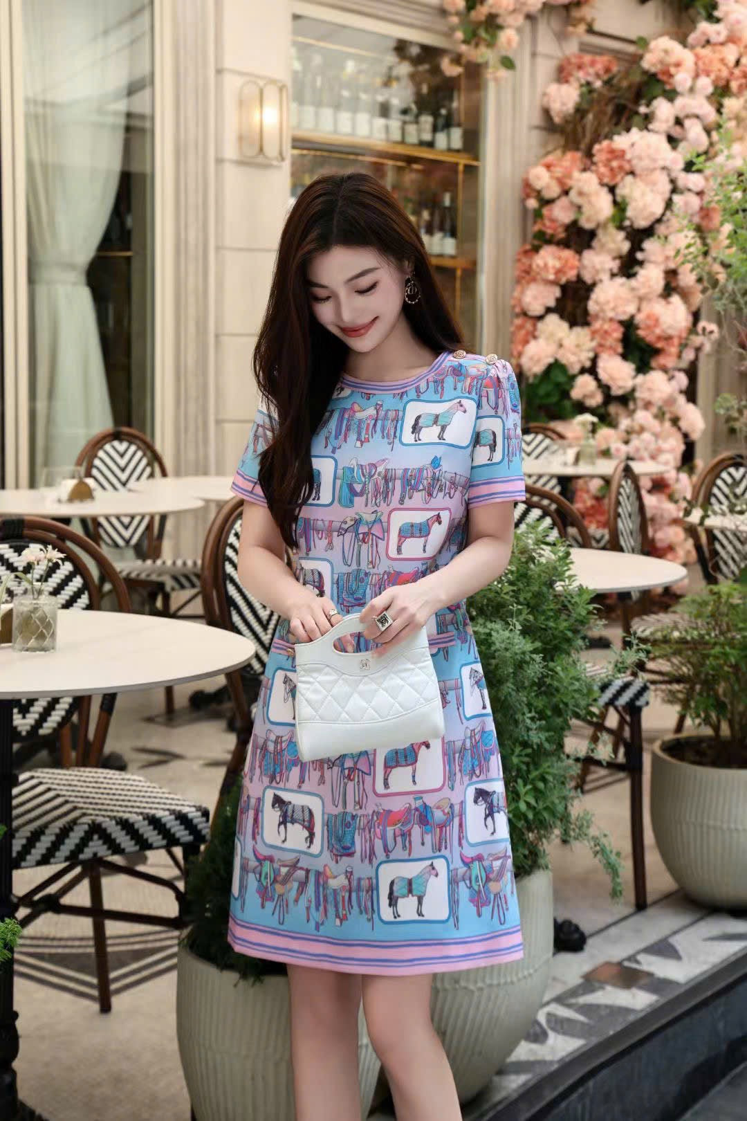 Đầm suông lụa 2 lớp hoạ tiết nhiều ngựa nhỏ xanh tím 7470