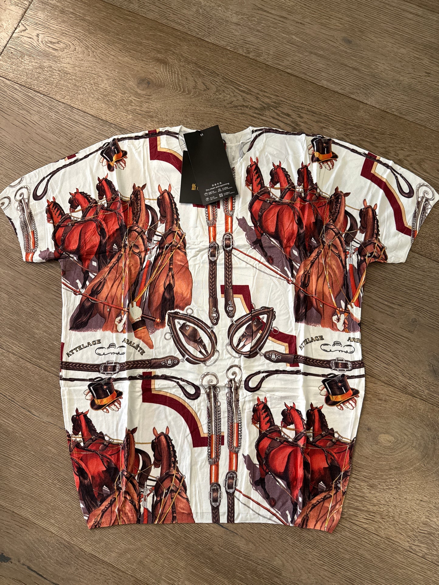 Áo montoghi hoạ tiết đàn ngựa nâu trắng 6839