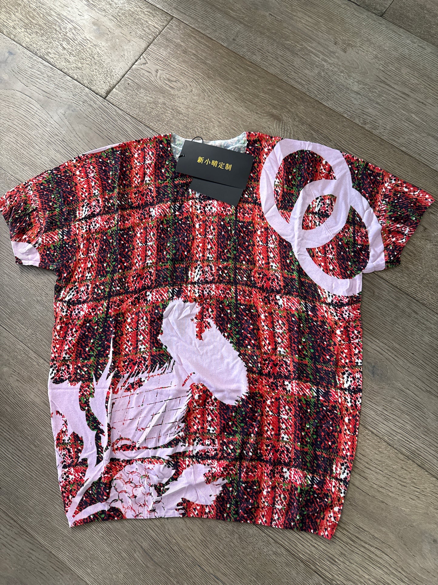 Áo montoghi hoạ tiết đỏ CC 6838