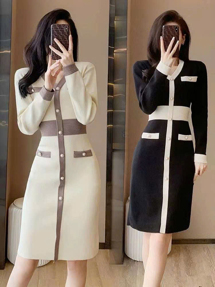 Đầm body dài tay cổ tim Màu Đen 3706