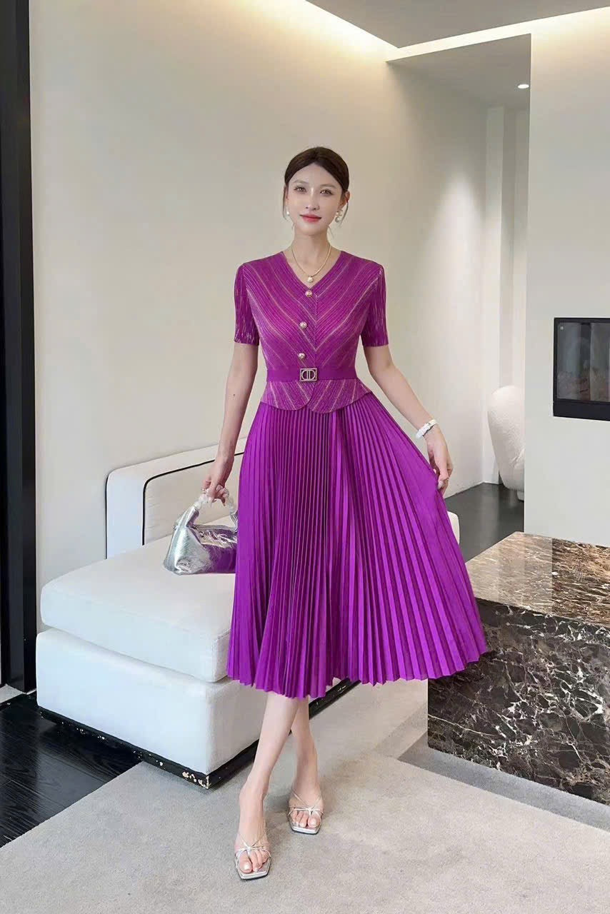 Đầm thun nhún hoạ tiết sọc màu tím 6104