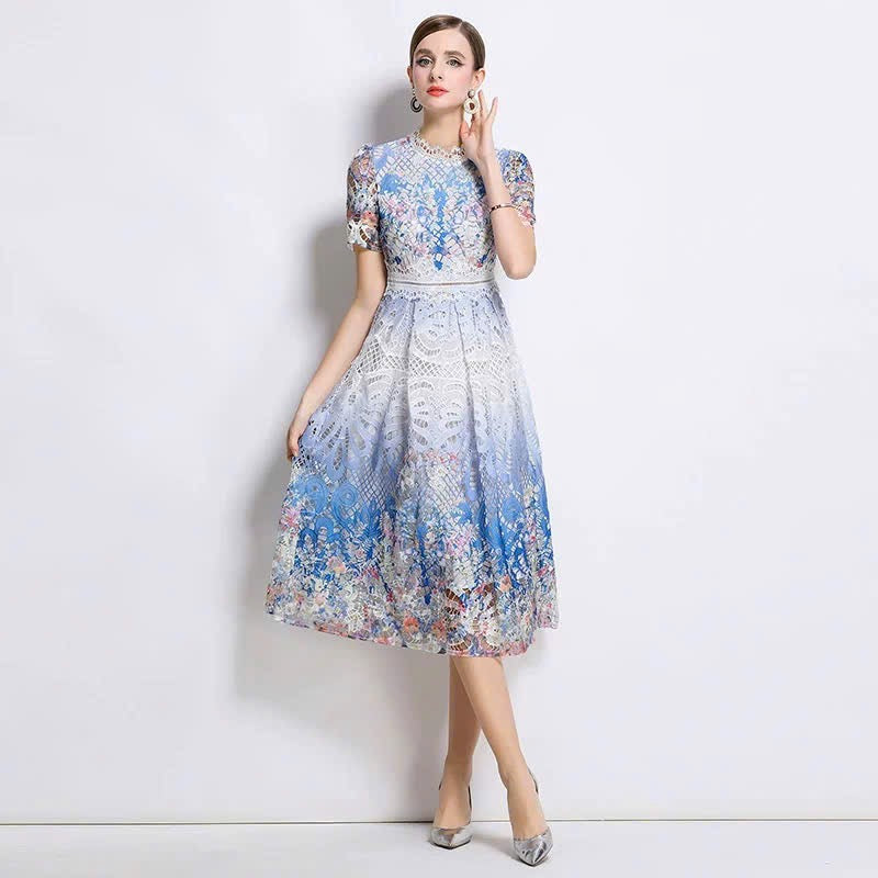 Đầm ren trắng hoạ tiết phối xanh 6024