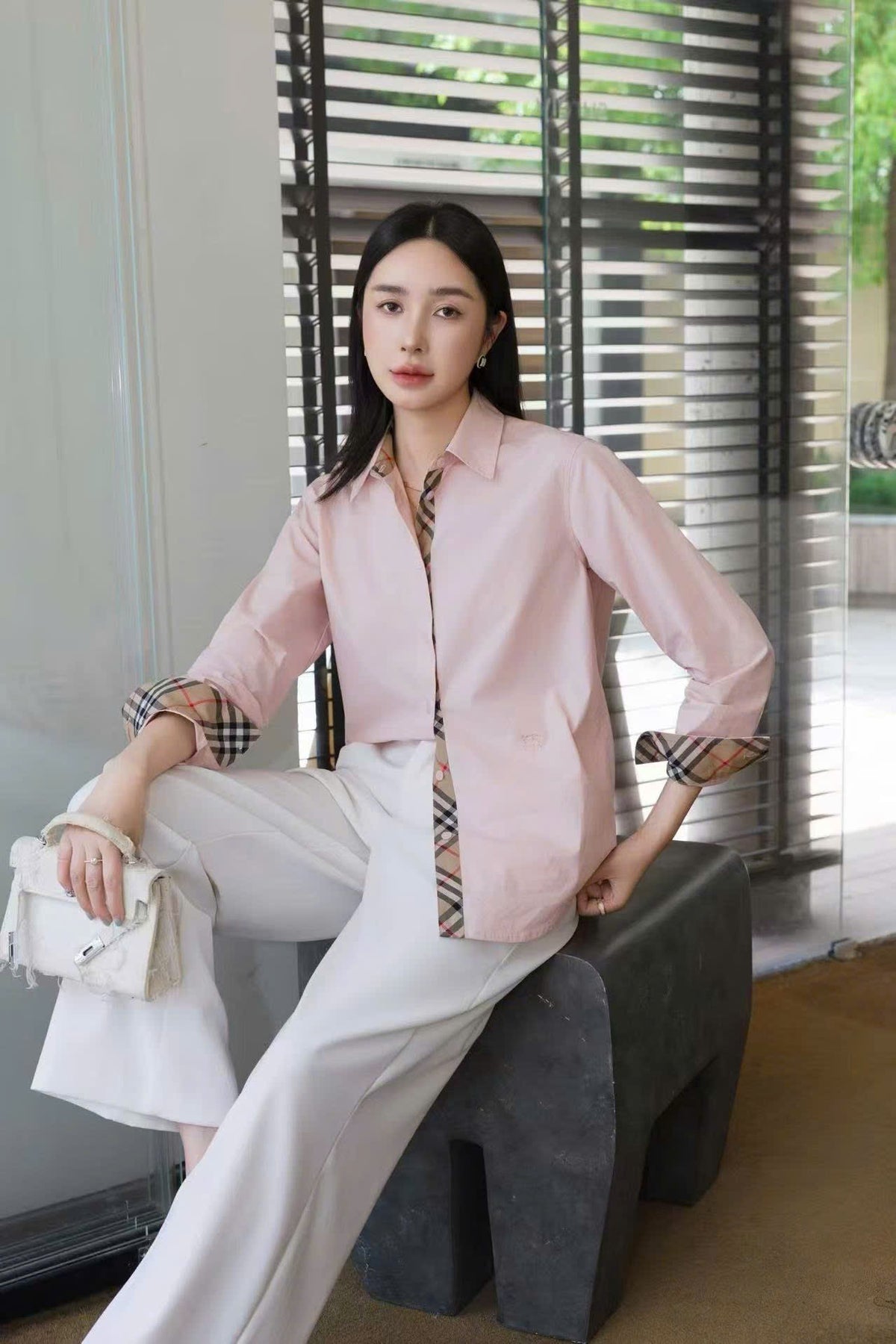 Áo sơ mi BBR cổ bẻ viền caro nâu Màu Hồng 9685