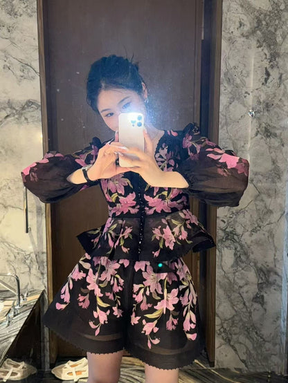 Set lụa quần sọt áo dài tay xịn hoa tím màu đen 6783