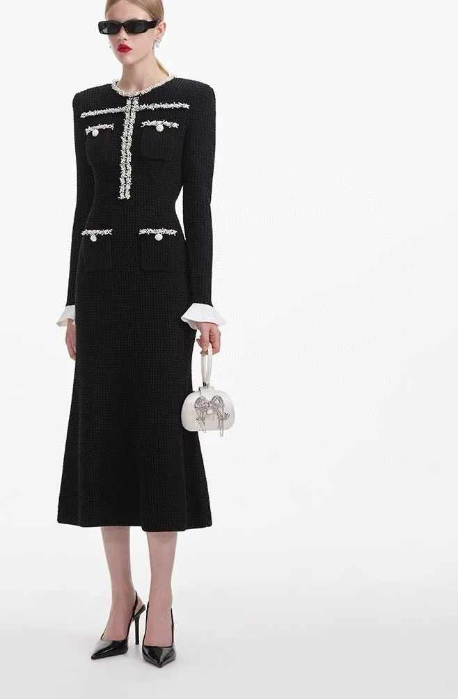 Đầm Self đuôi cá xịn MÀU TRẮNG 4743