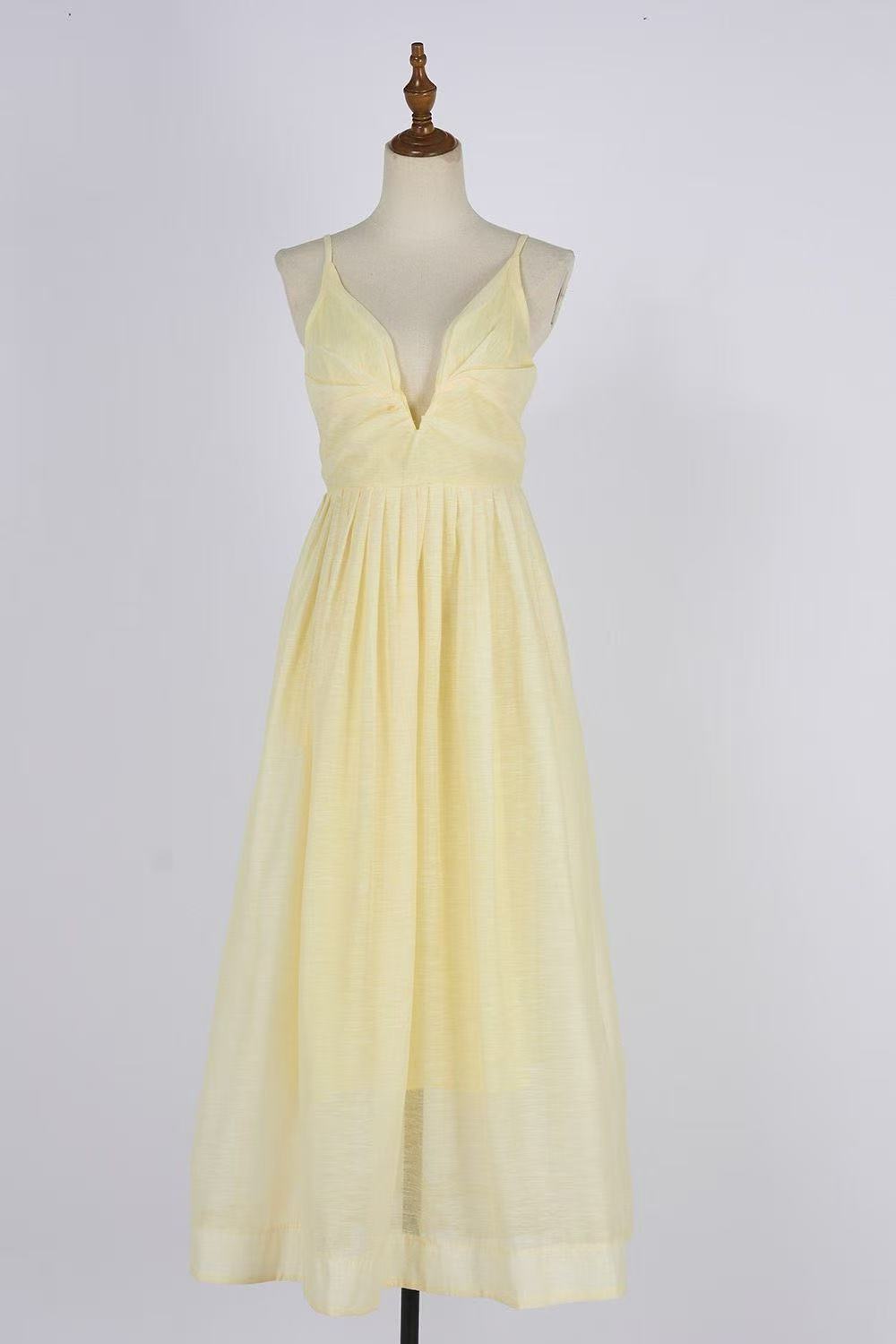 Đầm dây thiết kế cổ tim sâu Màu Vàng 6724