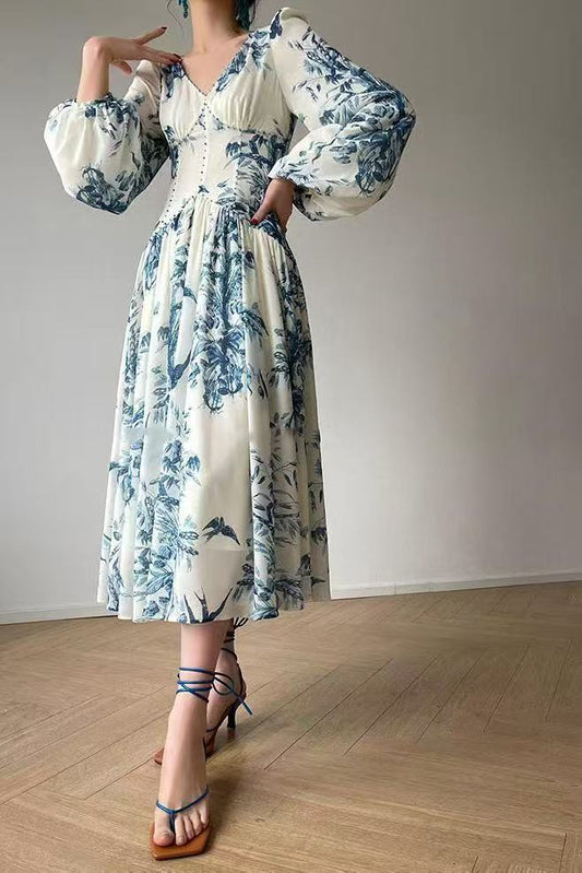 Đầm lụa trắng cây cỏ xanh dài 6790