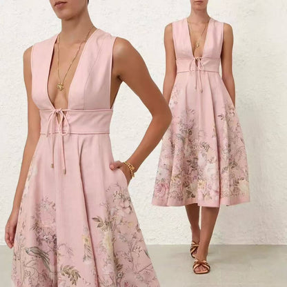 Đầm lụa sát nách ngực xẻ sâu bông màu hồng 6791