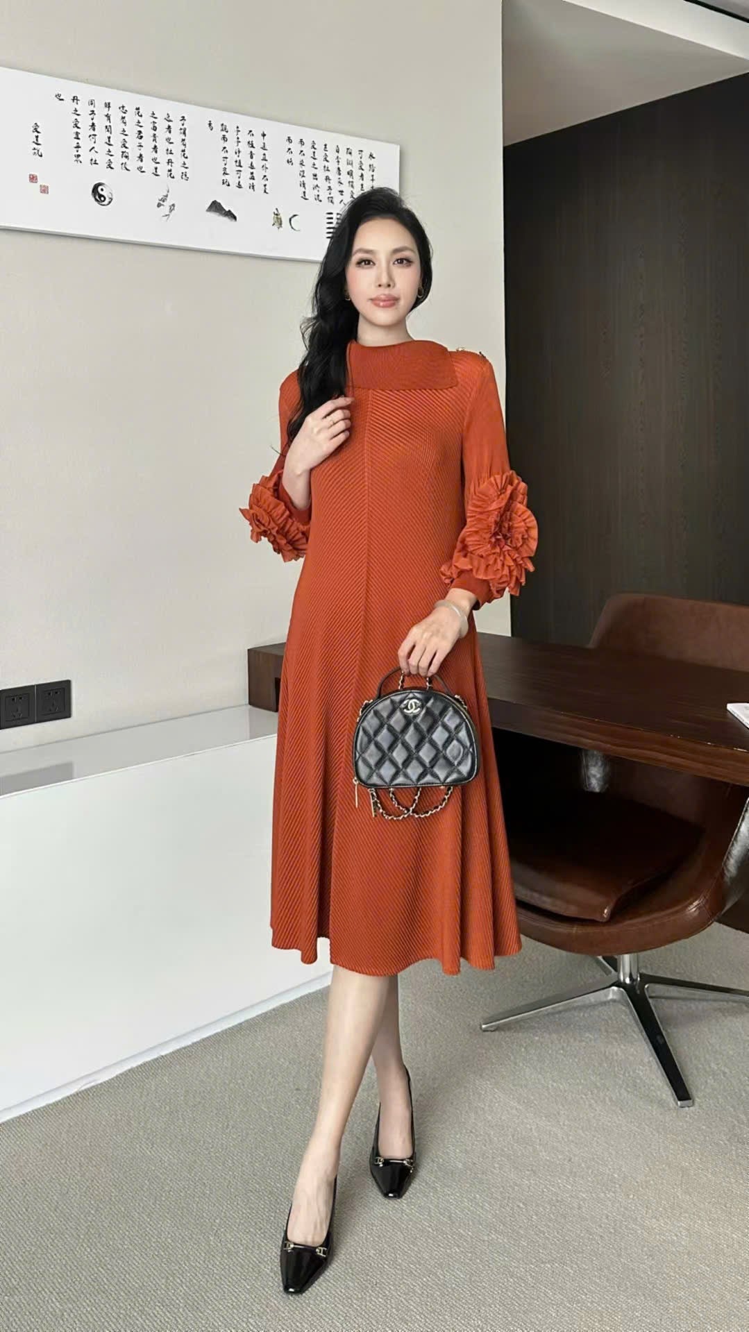 Đầm suông nhún cao cấp tay bồng Màu ĐEN 5024