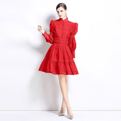 Đầm thiết kế xoè ngắn tay dài màu trắng kem 7744