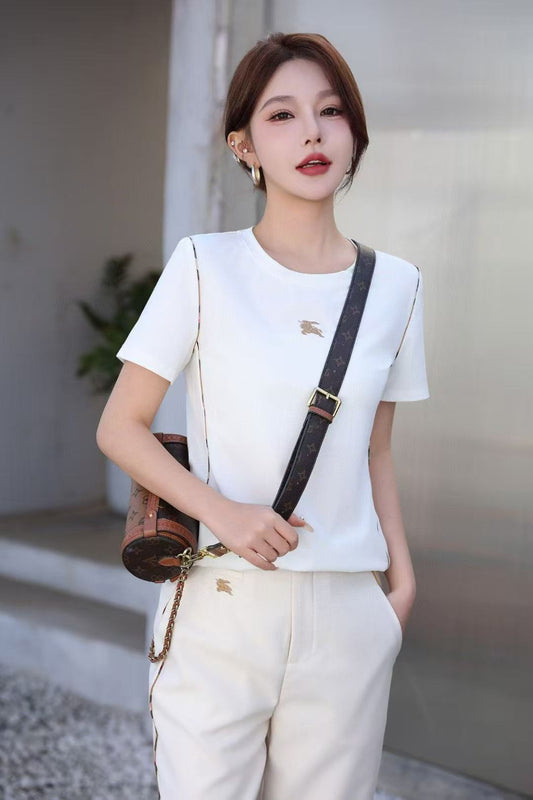 Áo BB 6674 thun cotton chui cổ viễn sọc logo ngực Màu Trắng xịn 6674