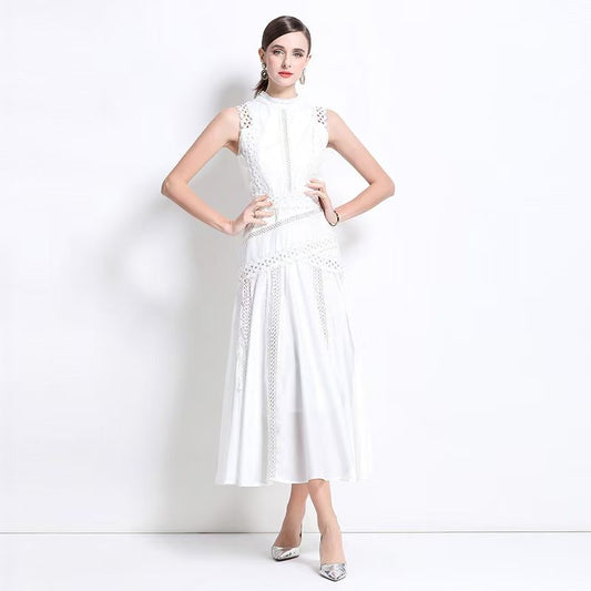 Đầm sát nách viền ren Màu Trắng 6782