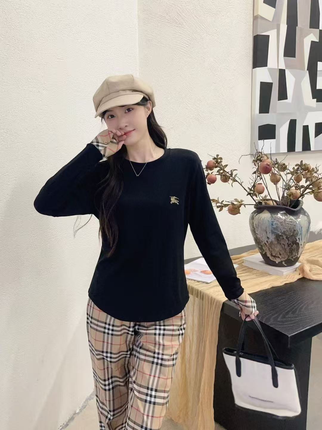 Áo Bb thun cotton tay dài phối sọc Màu Trắng 7513