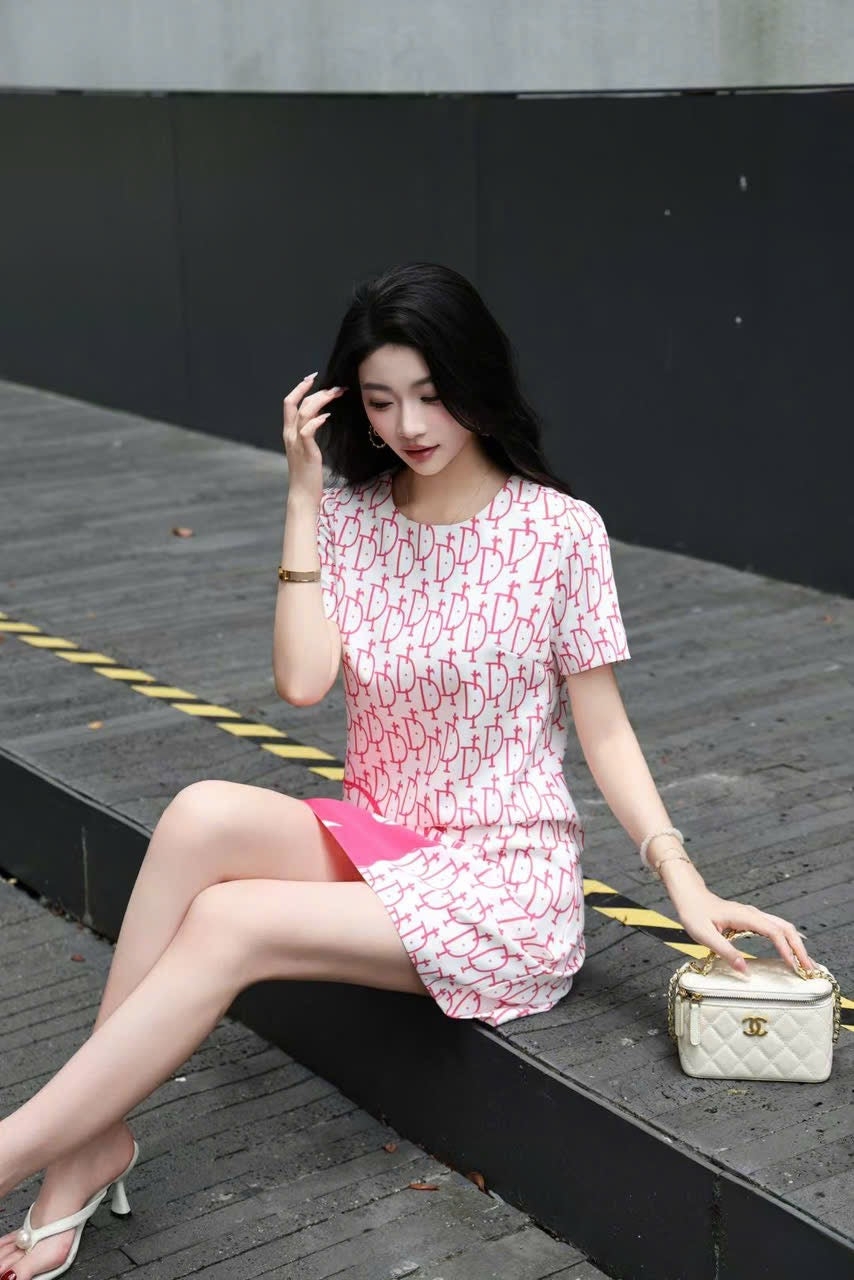 Đầm suông lụa CD Trắng Hồng 6710