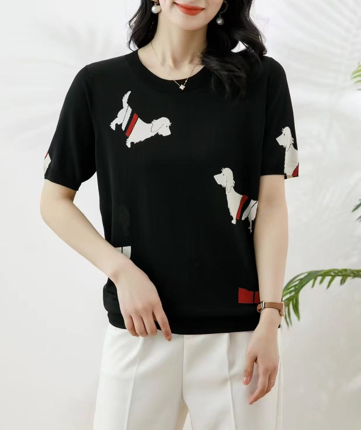 Áo Montoghi hoạ tiết chó nhỡ đen 8530