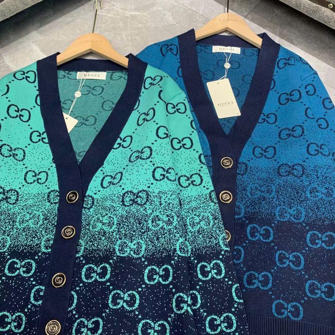 Áo cardigan GC màu xanh lá 3426