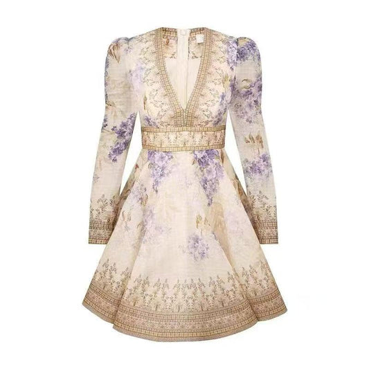 Đầm lụa ngắn cổ tim nền kem bông tím 6758