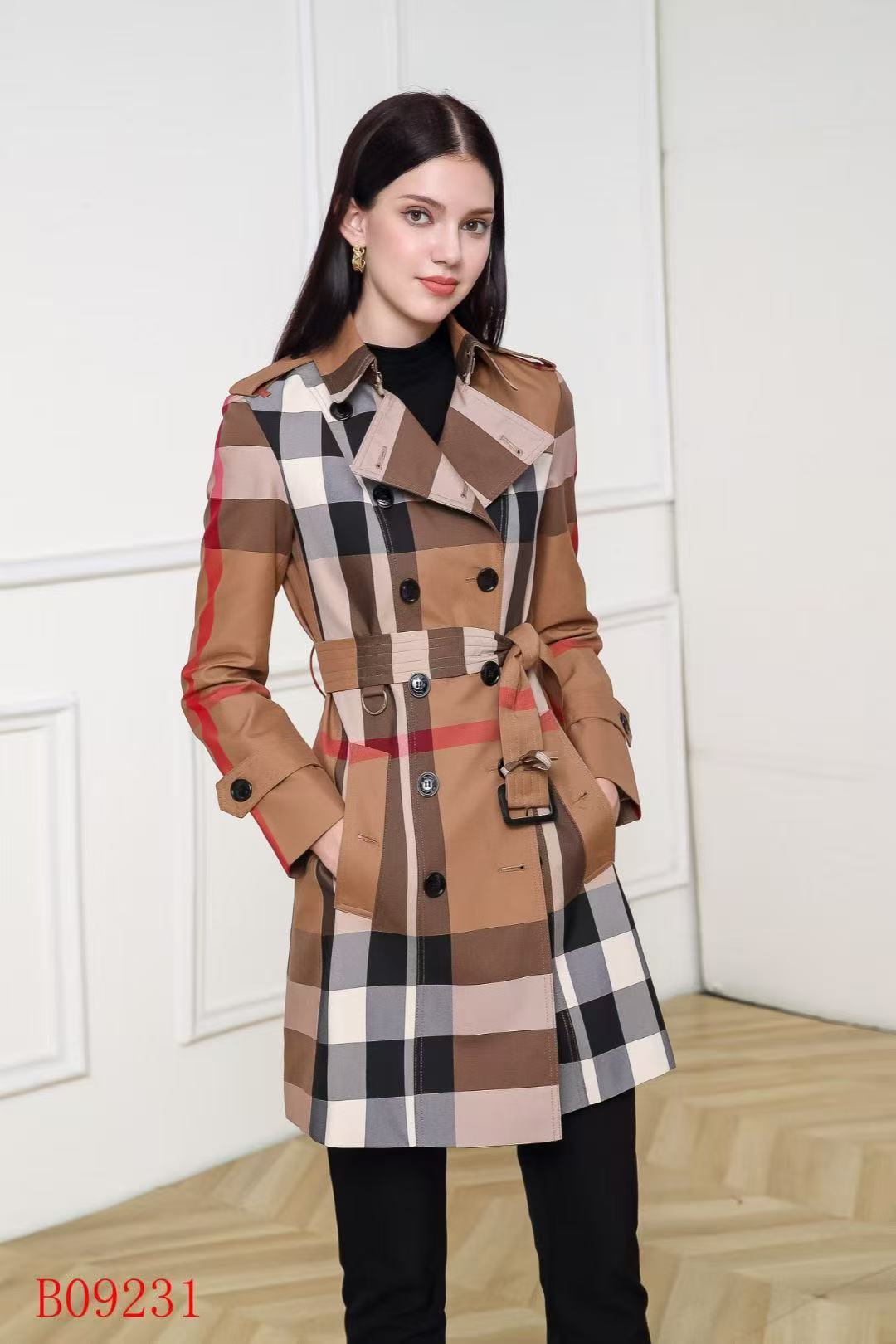 Áo Bb 9231 jacket sọc nude xịn mới 7723