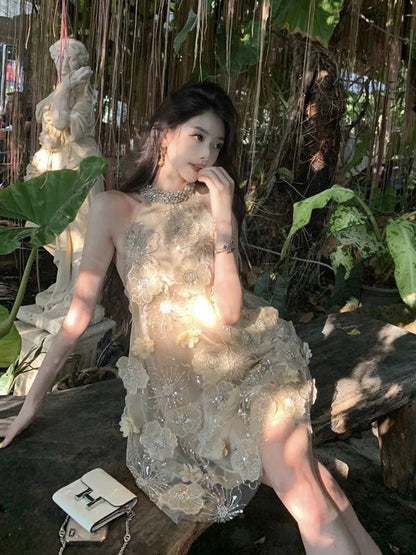 Đầm cổ yếm đính cườm cho buổi tiệc sang trọng 6325