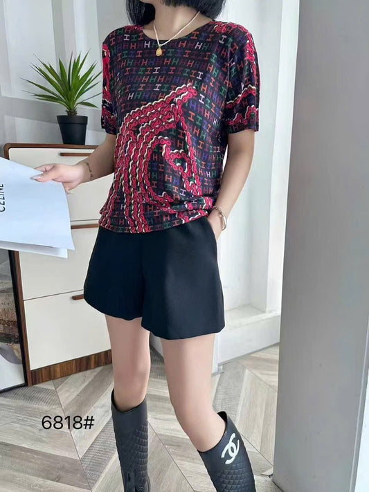 Áo Montoghi mềm mát mịn hoạ tiết ngựa đỏ 6793