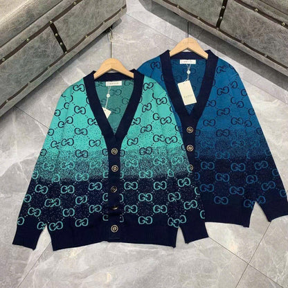 Áo cardigan GC màu xanh lá 3426