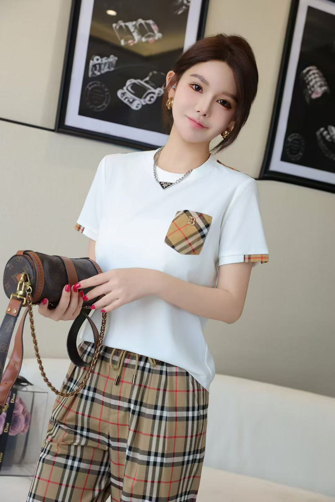 Áo Bb thun cổ tròn túi ngực Màu Trắng 7850
