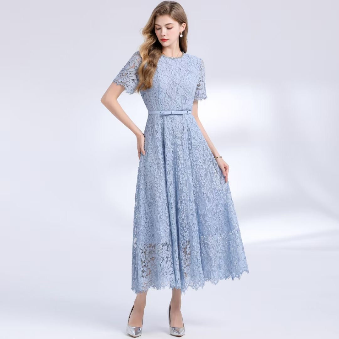 Đầm ren mềm dài kèm belt nhẹ nhàng màu xanh 6778