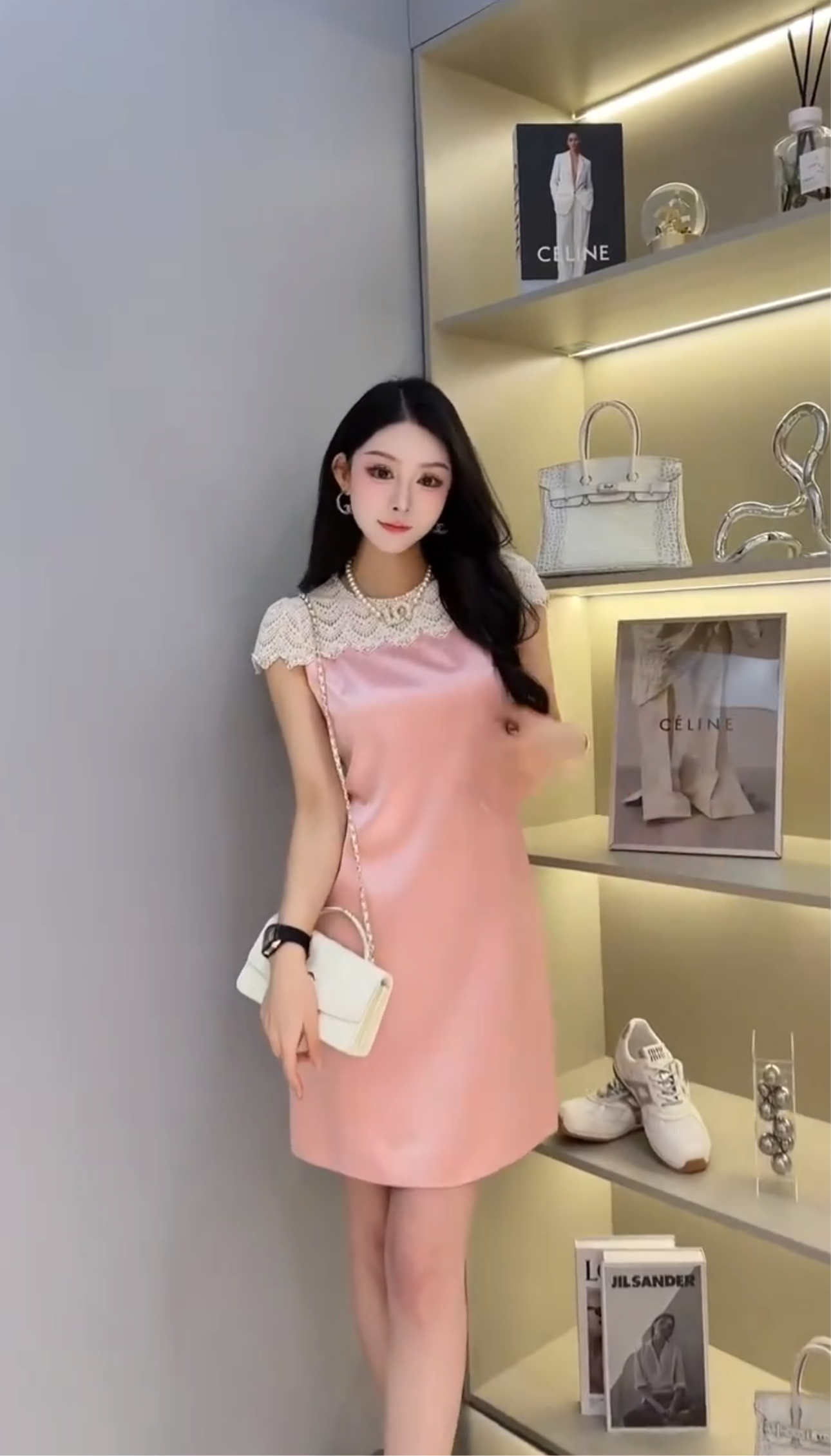 Đầm lụa Hồng suông ren cổ tay trắng xinh xỉu 5546