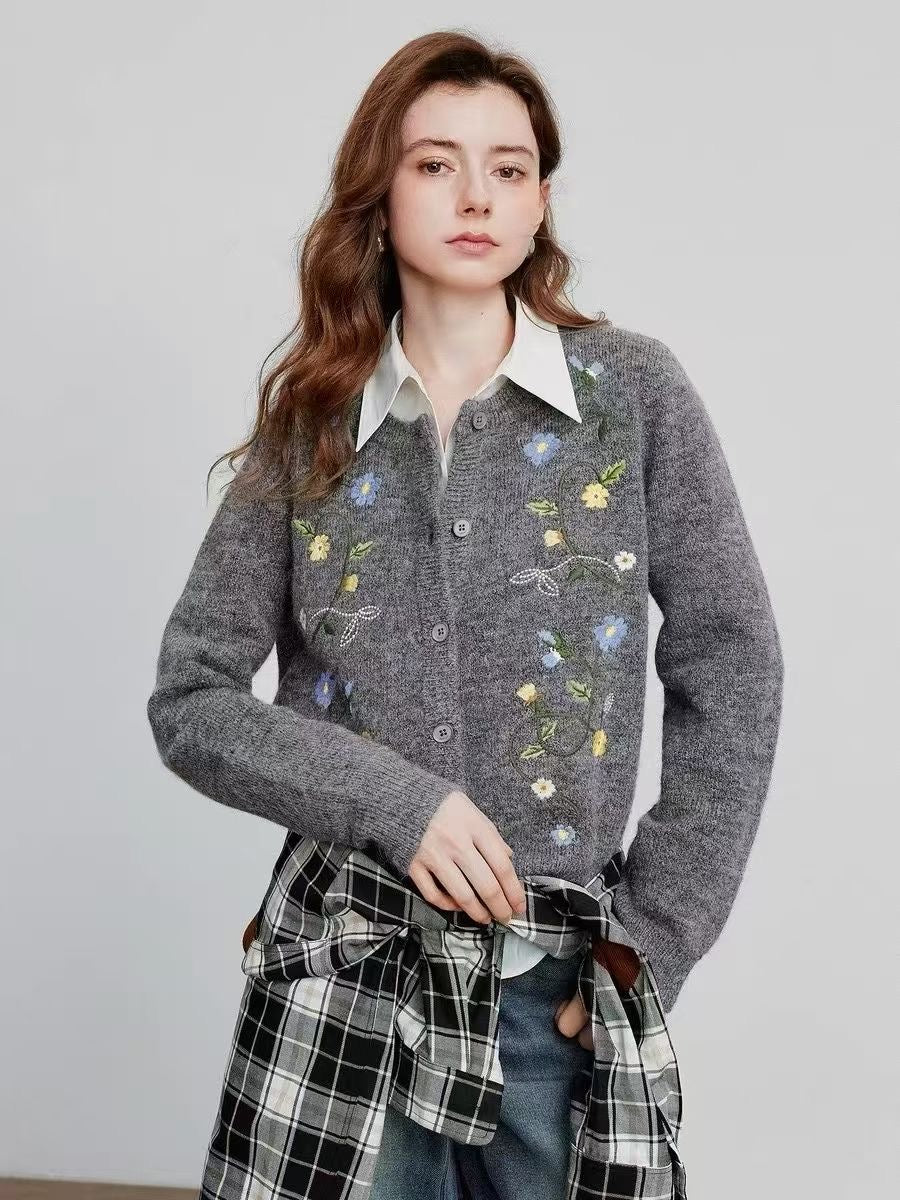 Áo khoác len thêu nhiều bông hoa nhỏ hai vạt áo Màu Xám 6881