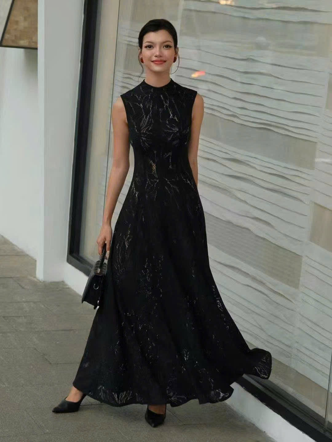 Đầm sát nách dài kèm đầm dây lót Màu Đen 6357