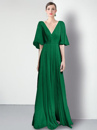 Đầm thiết kế đi tiệc dài cổ tim sang trọng màu Trắng 6716