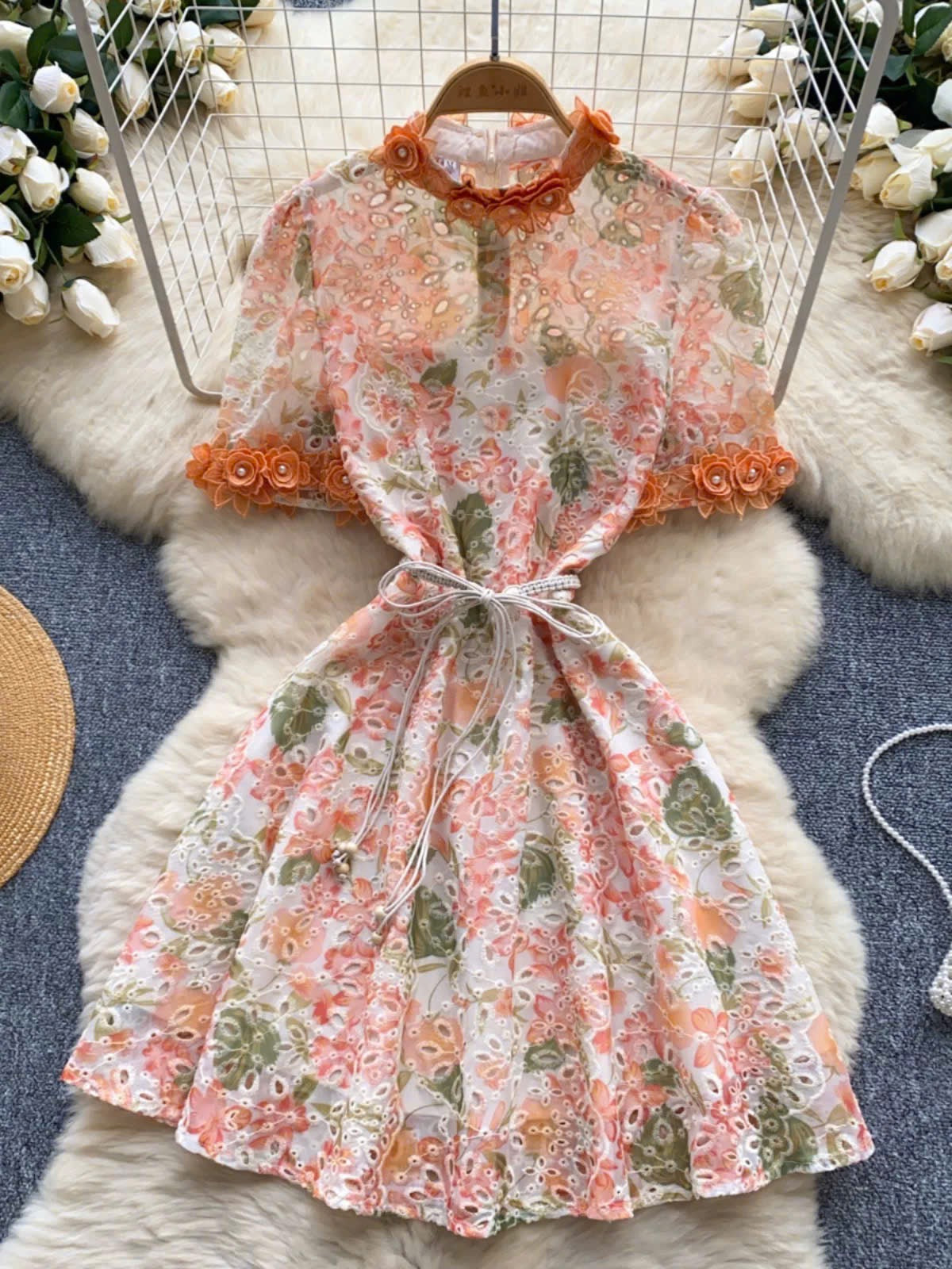 Đầm ren ngắn kèm dây belt bông màu Cam 6320