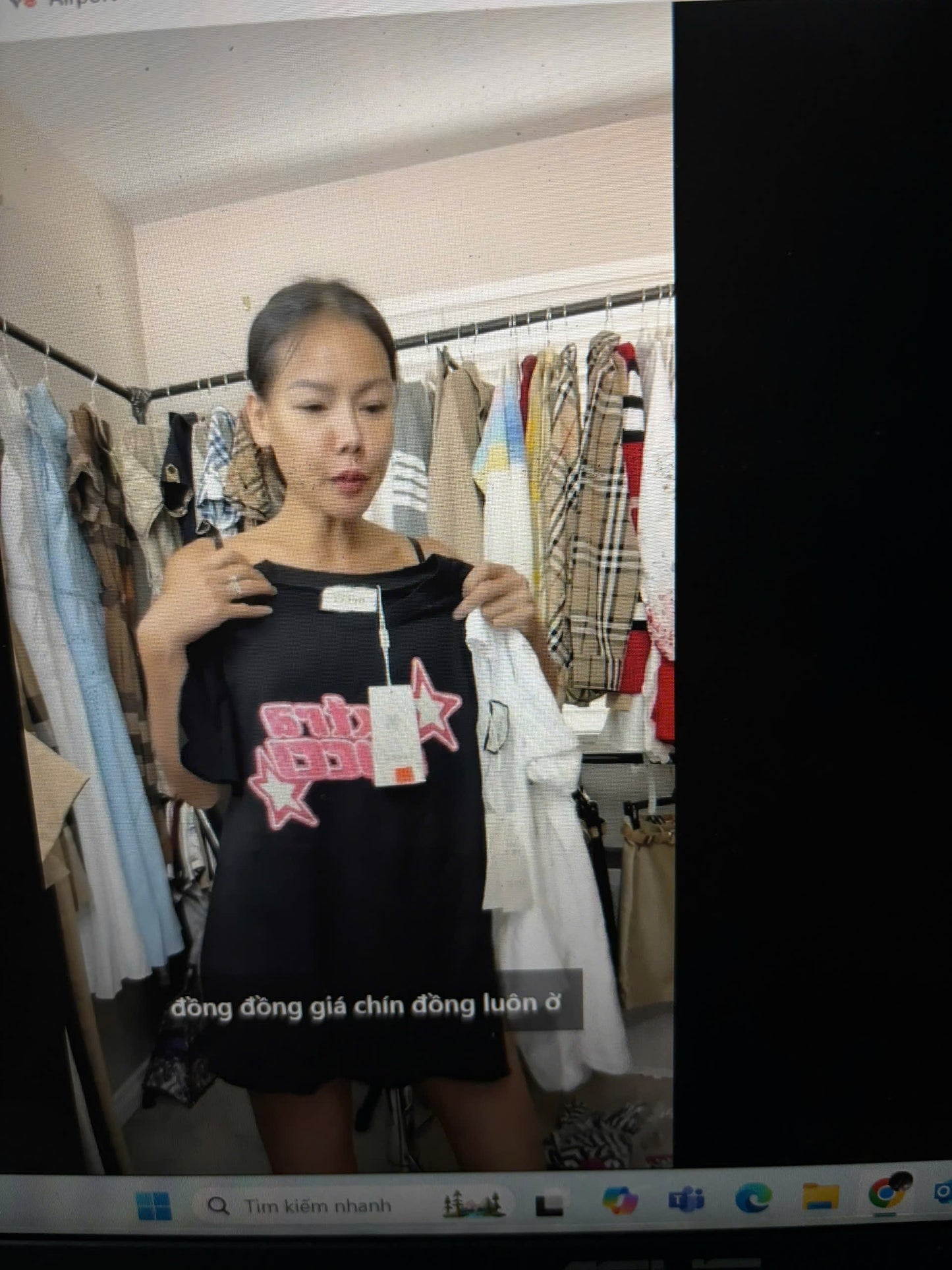 Áo thun GC hình sao màu đen 6976