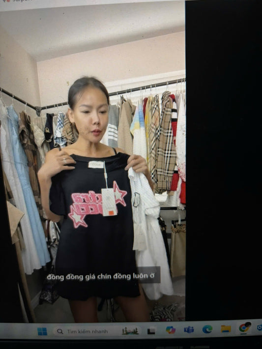 Áo thun GC hình sao màu đen 6976