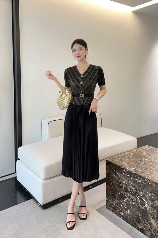 Đầm thun nhún hoạ tiết sọc màu Đen 6021