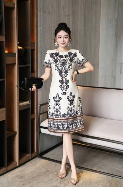 Đầm suông lụa trắng bông hoa đen 6708