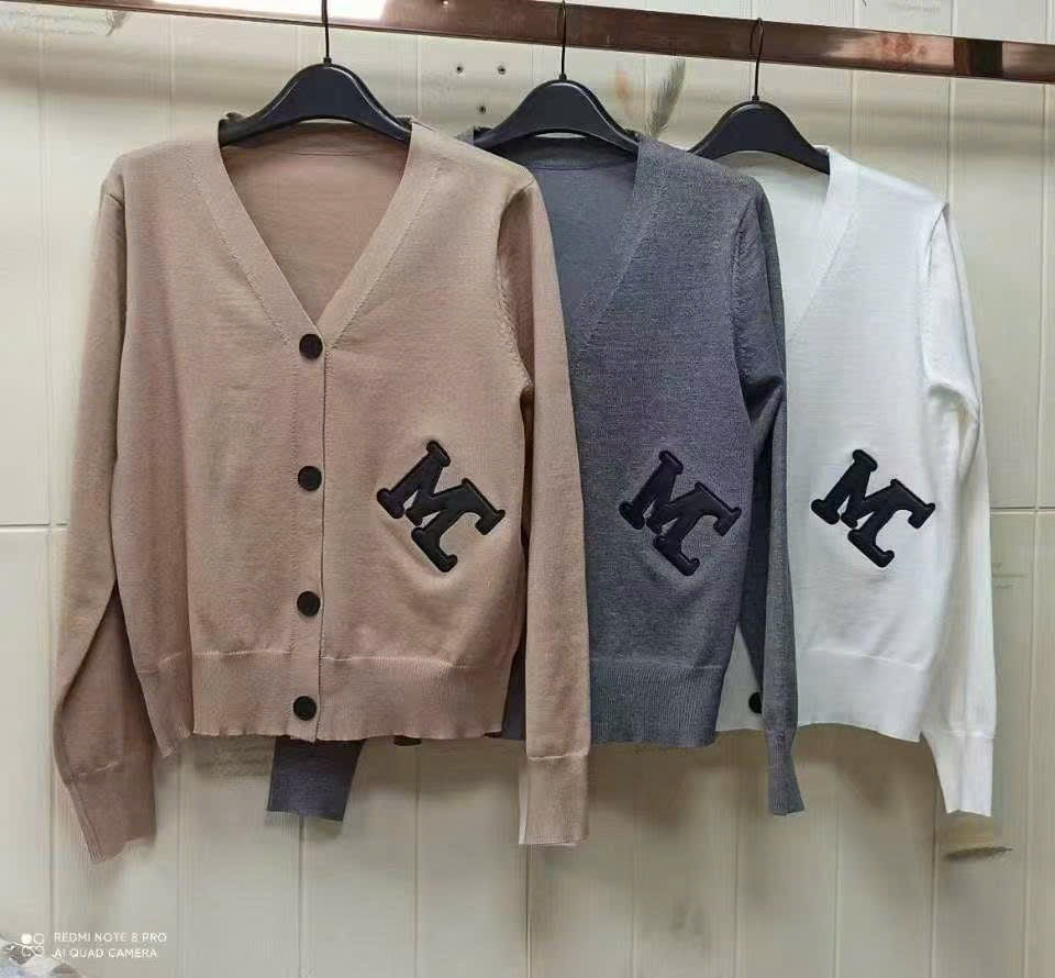 Áo cardigan khoác cổ tim chữ M bên sườn màu Trắng 7235