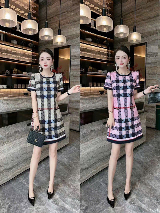 Đầm suông lụa sọc ô đẹp màu Hồng 7358