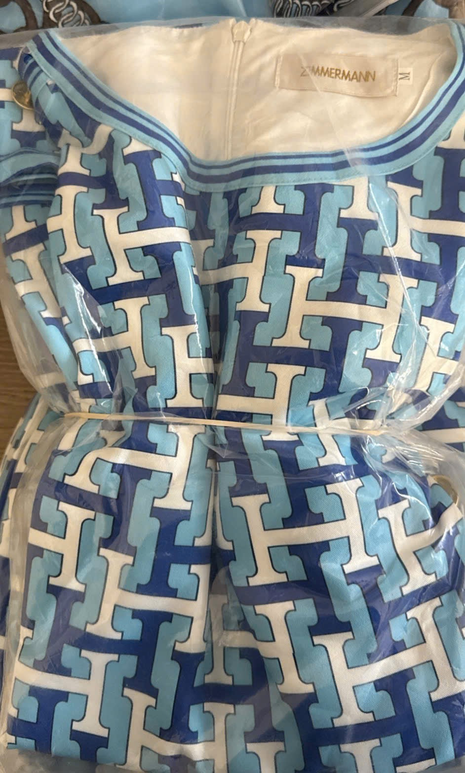 Đầm suông lụa chữ H 7360