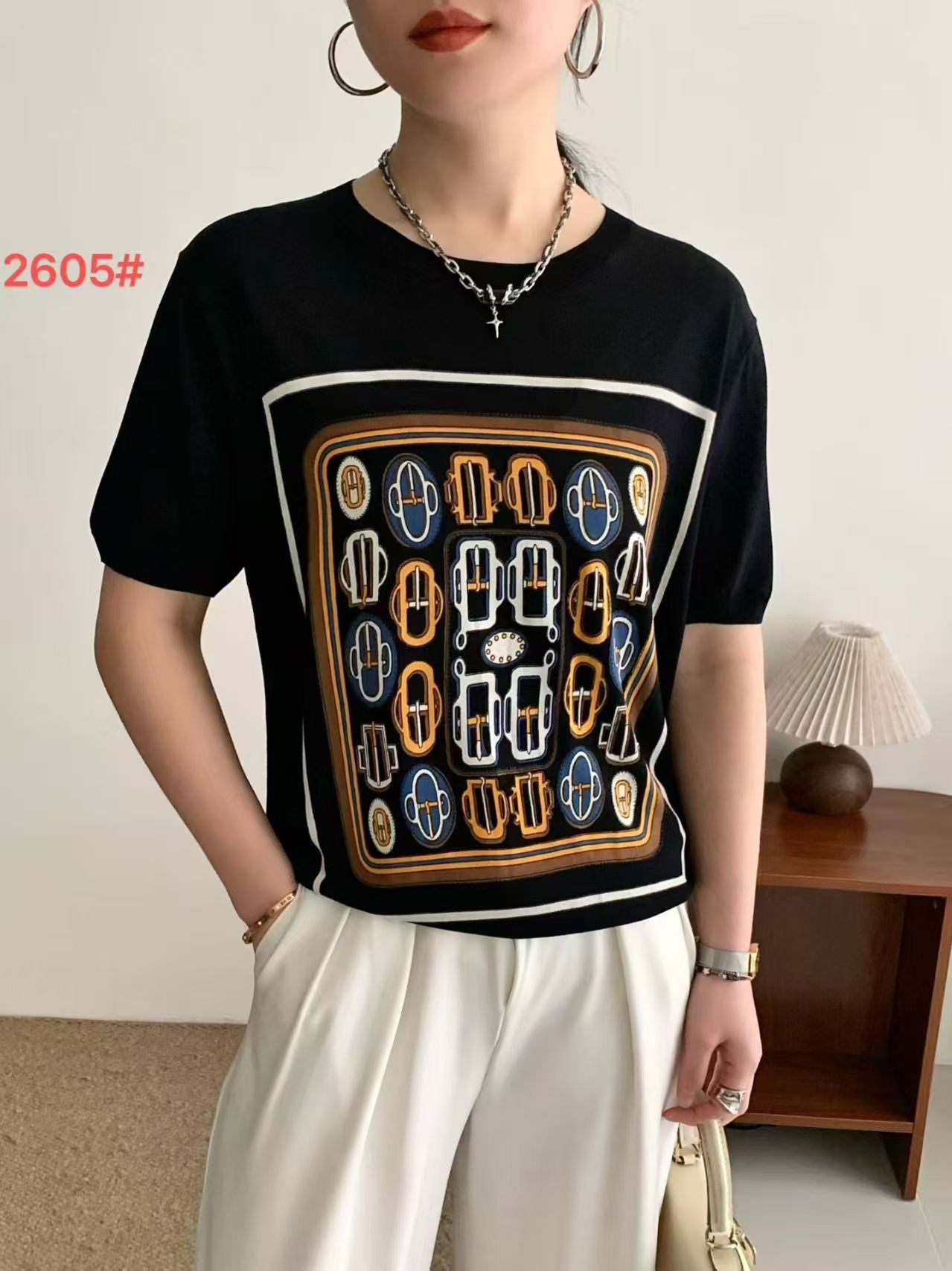 Áo Montoghi HM đen ô vuông 8760