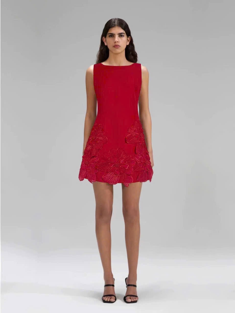 Đầm sát nách bèo gấu cực xịn MÀU ĐỎ 6004