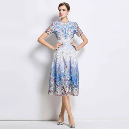 Đầm ren trắng hoạ tiết phối xanh 6024