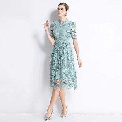 Đầm ren xanh ngọc hai lớp siêu đẹp 6029