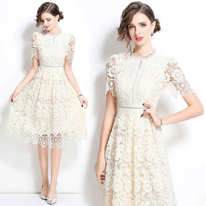 Đầm ren kem hoa hai lớp siêu đẹp 6032