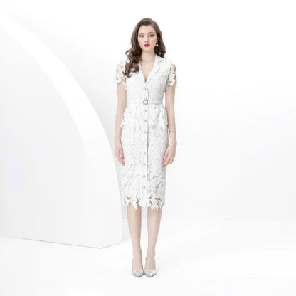 Đầm ren trắng cổ vest kèm belt 6033