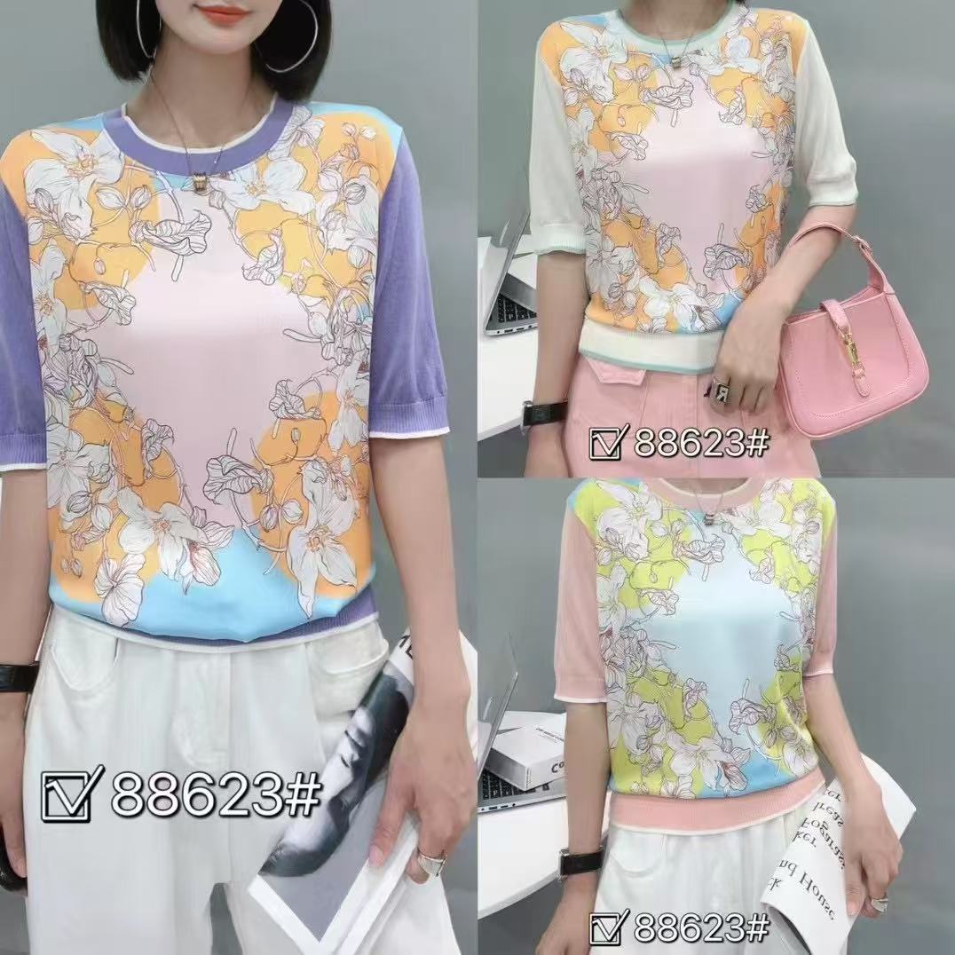 Áo Montoghi phối lụa mềm đẹp hoạ tiết Cam Trắng