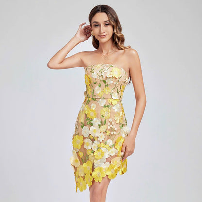 Đầm ren cúp ngực hoa vàng tà chéo 6048