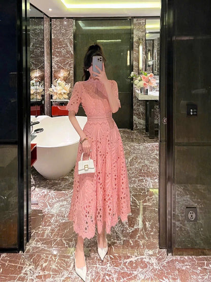 Đầm ren hồng cổ đứng form dài siêu đẹp 6061